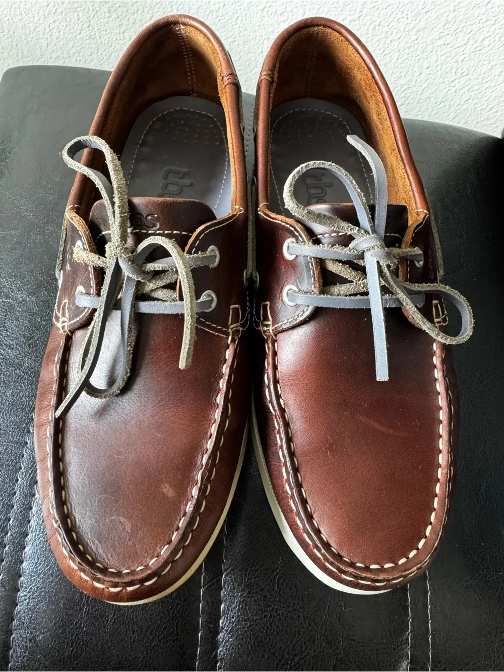 Men's Chestnut Leather Boat Shoes with Contrast Laces